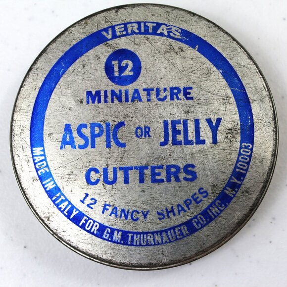 Vintage Veritas Aspic Jelly Cutters:12 Retro Fancy Shapes Made in Italy - Picture 4 of 9